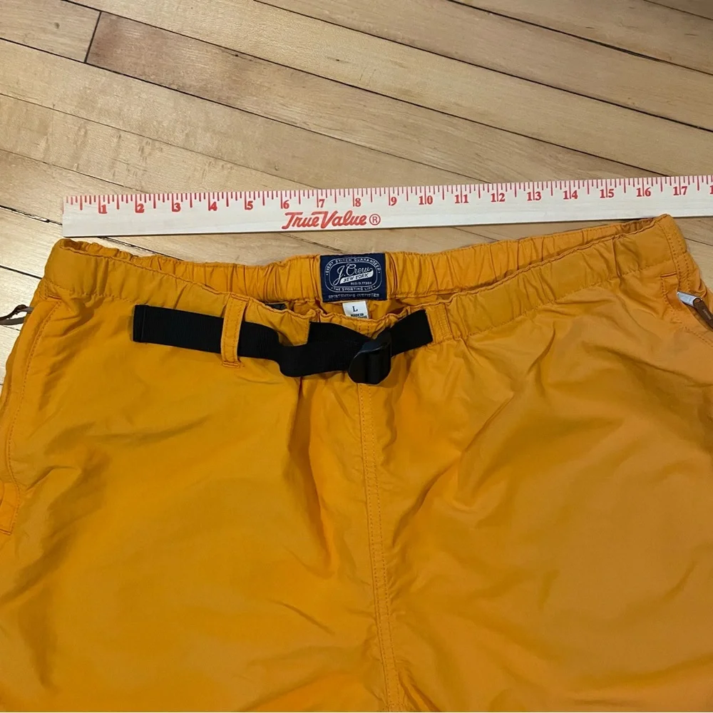 J. CREW Pull On Belted Shorts Zip Pockets 6” Inseam Hiking Camping Beach Unisex